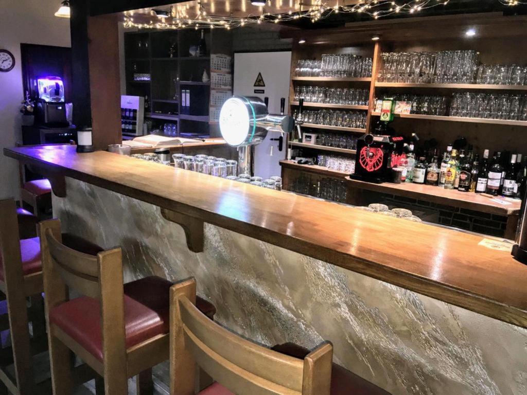 Brome Hotel-Restaurant Hubertus מראה חיצוני תמונה